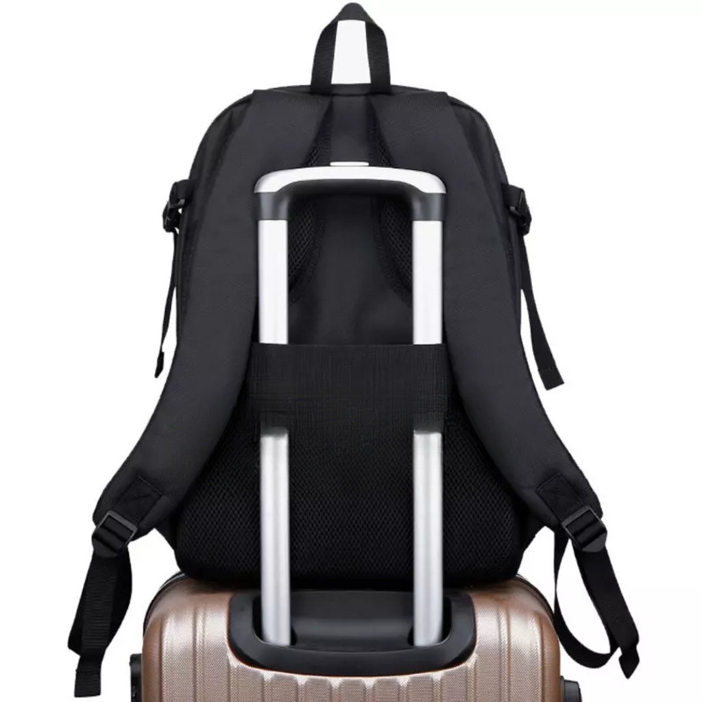 Crimson Wildtrack Gear | Unisex - Backpack - 40L Camera Laptop Outdoor