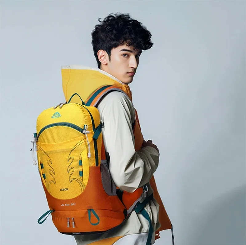 Crimson Wildtrack Gear | Unisex - 30L Lightweight Hiking Backpack - Water-Resistant