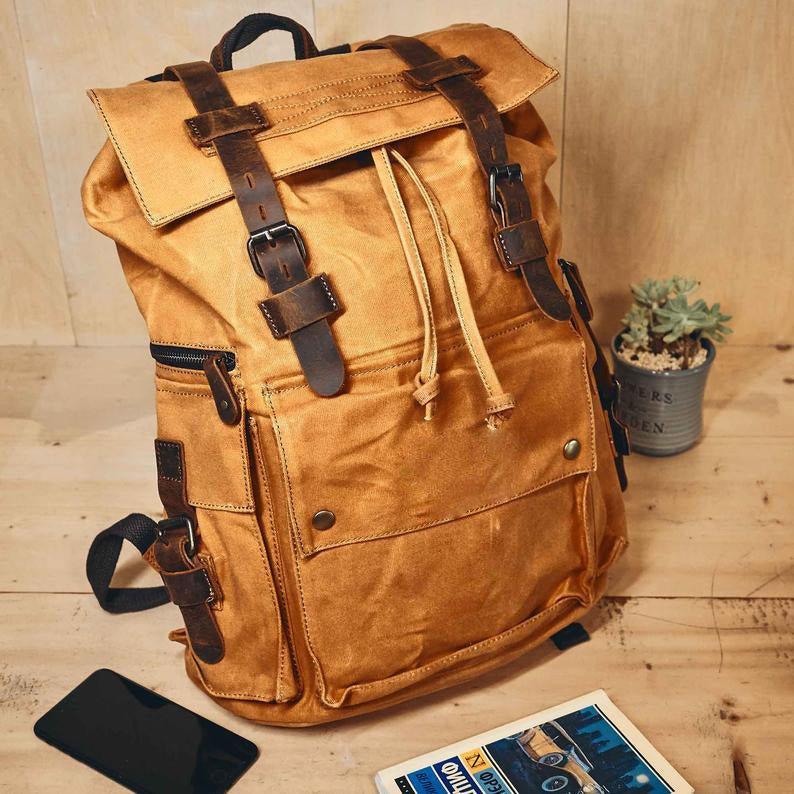 Crimson Wildtrack Gear | Men - Waxed Canvas Backpack - Vintage Rucksack
